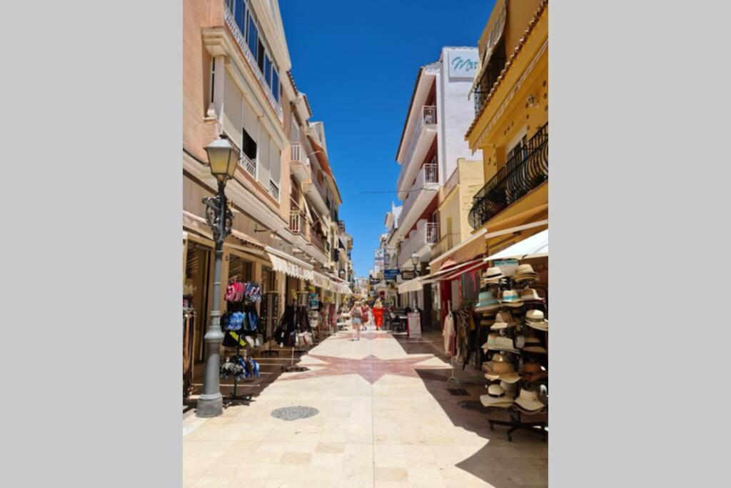 Calmahouse Carihuela Leilighet Torremolinos Eksteriør bilde